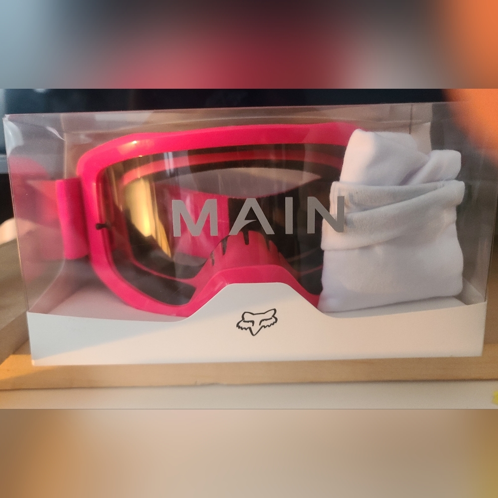 BRAND NEW Fox Racing Goggles - Picture 3 of 3